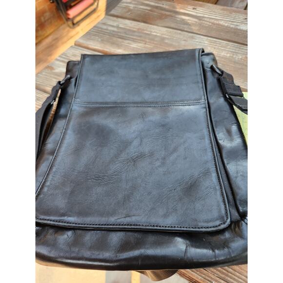 Waterfield San Francisco USA Black  Laptop/iPad Crossbody Satchel Bag - Picture 10 of 10